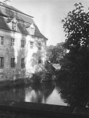 Belgershain. Blick von der Schlossbrücke zum Rittergut