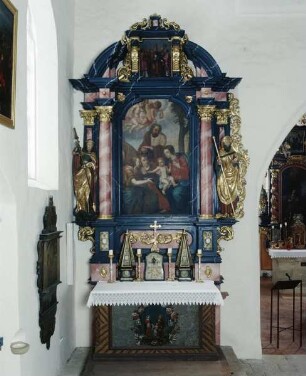 Seitenaltar mit Christuskind und Heiligen
