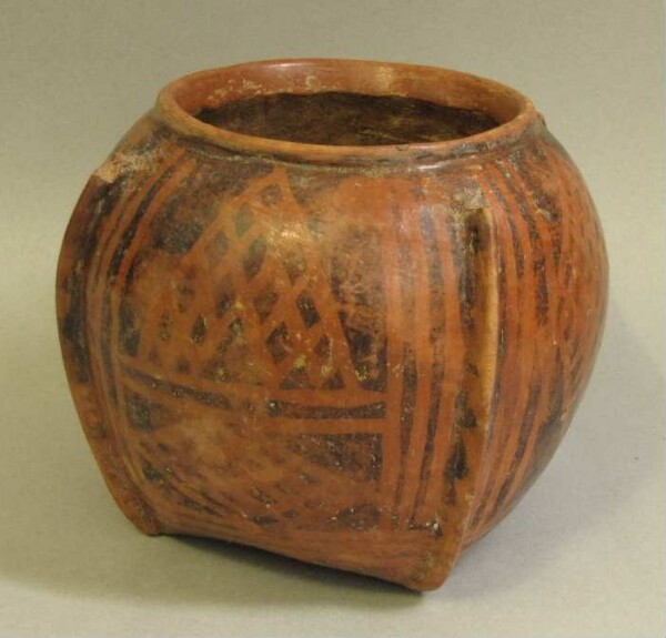 Clay vessel