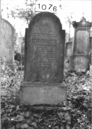 Grabstein 1076
