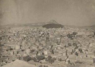 Athen. Blick von der Akropolis zum Lykabettus (277 m)