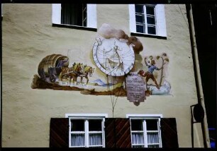 Schongau: Richterhaus, Wandbild mit Sonnenuhr
