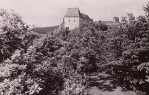 Burgk, Blick auf das Schloss : Burgk. Schloß. Ansicht von Süden
