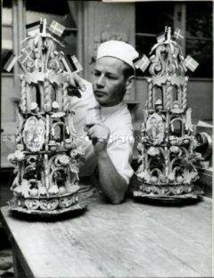 Die Torten zur Hochzeit von Georg Adenauer mit Ulla Britta Jeansson