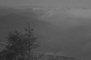Belchen: Nebelmeer hinter dem Belchen