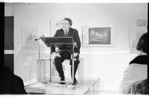 Kleinbildnegativ: Ausstellung im Europa-Center, 1966
