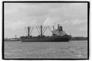 Klaus Leonhardt (1969), Leonhardt & Blumberg, Leonhardt & Blumberg GmbH & Co. KG, Hamburg