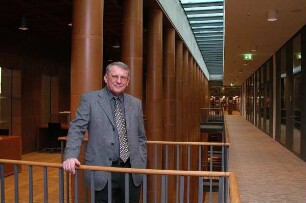 Hering, Jürgen (geb. 1937; Bibliothekar, Bibliotheksdirektor)