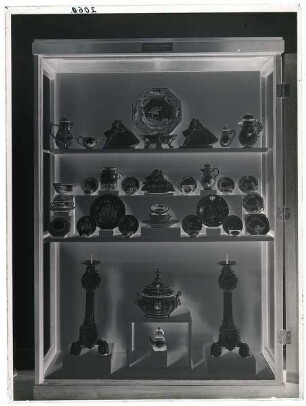 Meissener Porzellan-Schrank, Ausstellung