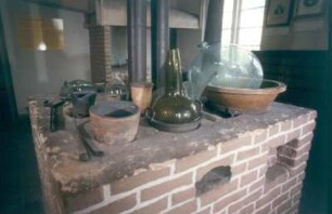 Gießen, Liebigstraße 12. Liebig-Museum. Sogenanntes Altes Labor, bis 1834 Liebigs einziger Laborraum