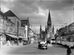Berlin, Hardenbergstraße mit Kaiser-Wilhelm-Gedächtniskirche