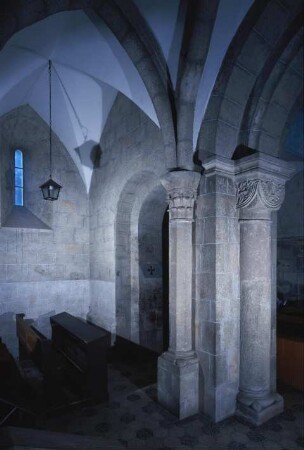 Katholische Pfarrkirche Mariä Himmelfahrt, Bény, Slowakei