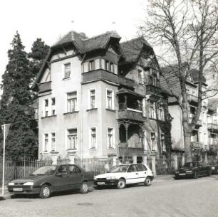 Dresden-Trachenberge, Weinbergstraße 102. Villa (um 1900). Straßenansicht