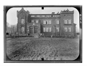 Hoppenrade, Speicherstraße 28. Gutshaus (1853). Eingangsfront