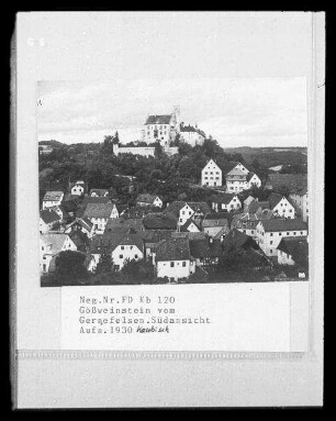 Gößweinstein. Stadtansicht von Süden. Blick vom Gernerfels gegen die Burg