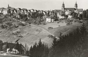 Freudenstadt, Stadtansicht : Freudenstadt. Stadtansicht mit evangelischer Stadtkirche und Café Christofal von Südwesten