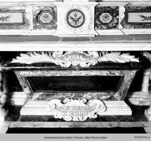 Altar mit den Reliquien des heiligen Crescens