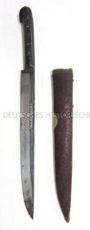 Messer mit Scheide