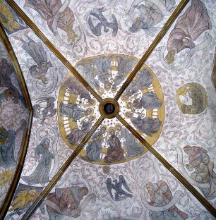 Schlußstein mit den 12 Aposteln, darunter Propheten mit David; über den Scheiteln der Bögen 4 allegorische Christusdarstellungen