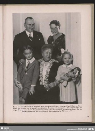 Frau Geheimrat Heckmann und Familie