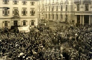 Rückkehr der Leibgrenadiere. Ankunft am Marktplatz