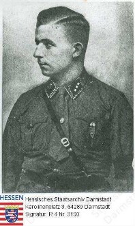 Wessel, Horst (1907-1930) / Porträt, in NS-Uniform, stehend, Halbfigur