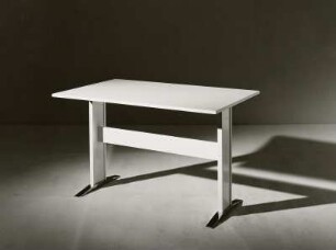 Couchtisch (Modell T 145/6)