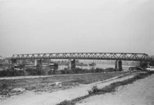 Straßenbrücke Segnitz - Marktbreit/Main