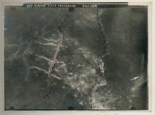 Foto der Stellungen "Eierhöhe" nordöstlich von Bouchavesnes (Luftbild)