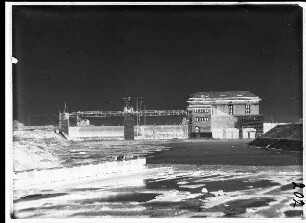 Staustufe Viereth. Wehr und Krafthaus.