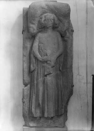 Grabplatte eines Herrn Herrn von Heideck
