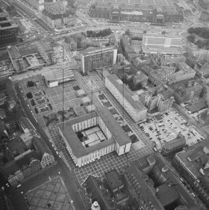 Sachsenplatz in Leipzig : Blickrichtung Nordosten zum Hauptbahnhof
