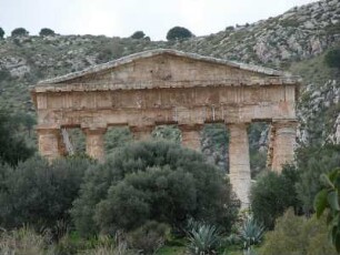 Der dorische Tempel von Segesta um 420 v. Chr. errichtet