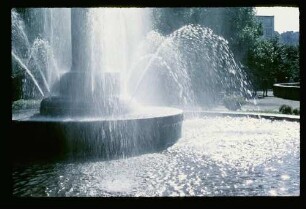 Hirschbrunnen Schöneberg 30.9.58.