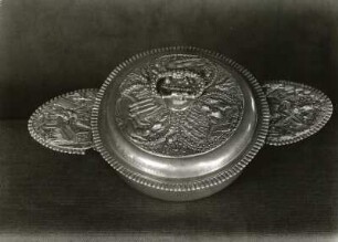 Wochenterrine : Wochenterrine. Zinn; Durchmesser 17,3 cm. Straßburg, 18. Jh. Staatliche Kunstsammlungen Dresden (SKD), Kunstgewerbemuseum 30383