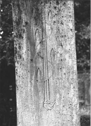 Kriegerdenkmal (Index: 100109057) Besonderheit: kulturhistorisch wertvoll / hist.-wiss. Gründe (Gedenkstein); - Namen siehe Inschriften: Gedenkstein (Detailaufnahme 4)