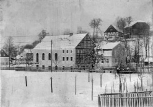 Engel-Gasthof (Kulturhaus) und Berg-Gut : Vordergrund - Ziermann-Wiese