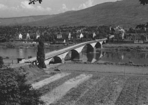Straßenbrücke Zeltingen/Mosel