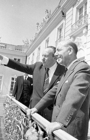 Besucher des spanischen Botschafters Dr. José de Erice in Karlsruhe.