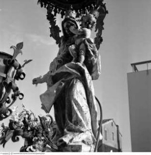 Madonnenstatue