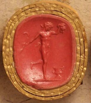Stehender Faun