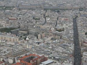 Blick vom Hochhaus Tour Montparnasse Richtung Museum Louvre