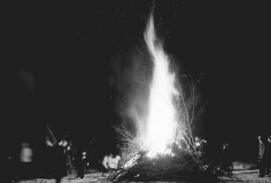 Müllheim: Scheibenschlagen; hochflammender Haufen