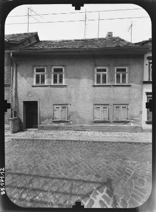 Erfurt-Altstadt, Glockengasse 11. Wohnhaus. Straßenfront