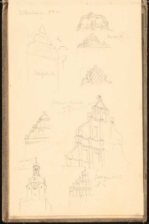 Skizzenbuch 1900-1901: Bürgerhäuser und Kirchen in Wittenberg: Giebel, Rocaillen, Turmaufsatz der Stadtkirche, Ansichten [...]