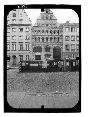 Stralsund-Altstadt, Fährstraße 11. Wohnhaus (1602). Straßenfront