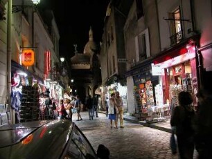 Montmartre, abends nahe der Kirche Sacre Coeur