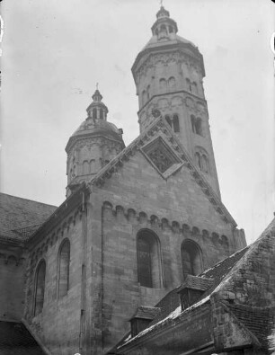 Dom Sankt Peter und Paul — Querhaus