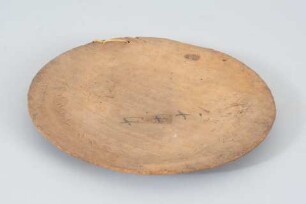 Schale aus Holz