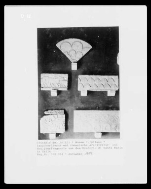langobardische und romanische Architektur- und Skulpturfragmente aus dem Oratorio di Santa Maria in Valle